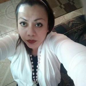 Meet your Posher, Angeles